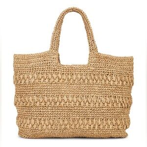 l*space Braided Straw Tote in Natural